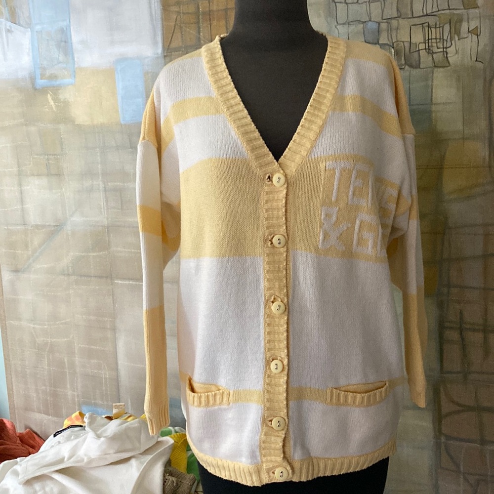 Pastel Yellow & White B Neck Cardigan